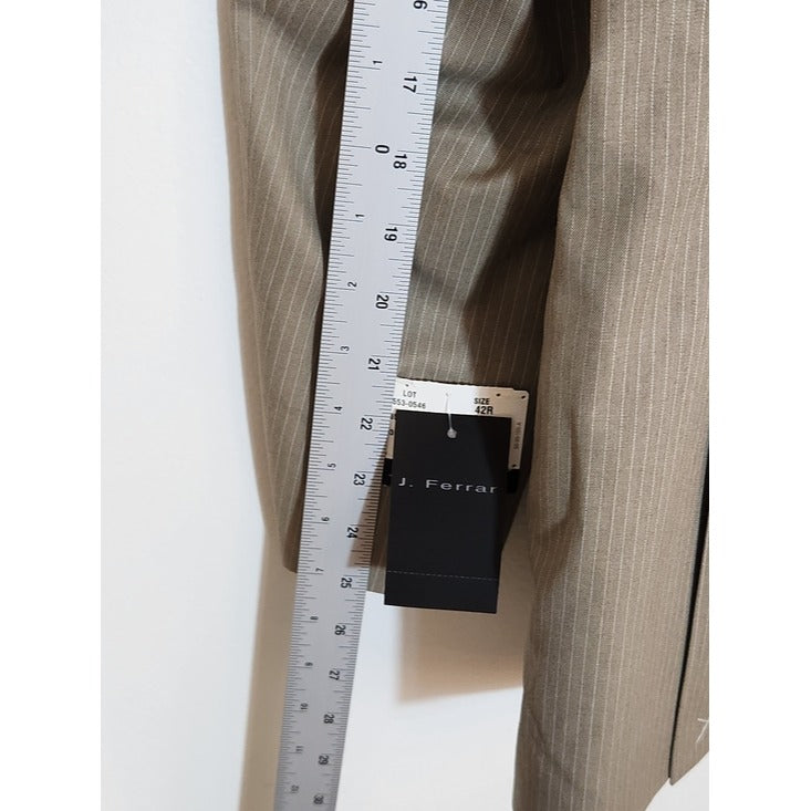 J. Ferrar Light Khaki Stripe Blazer Size 42R NWT