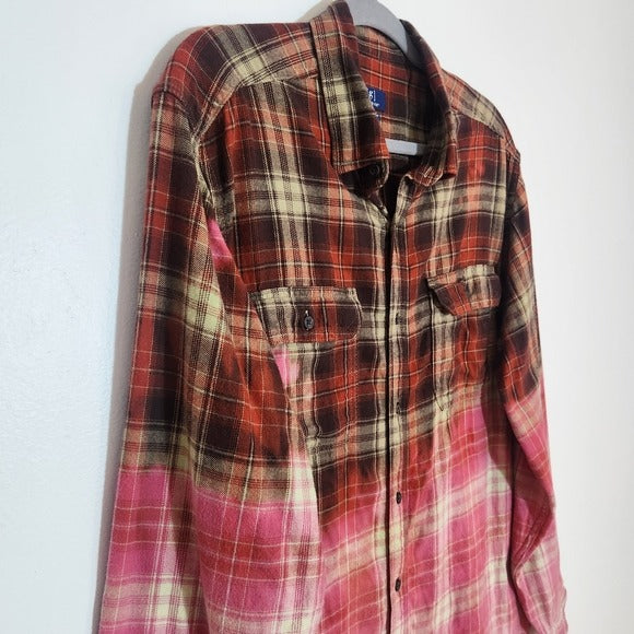 George Red Brown and Pink  Ombre Bleached Plaid Flannel Shirt Size Medium