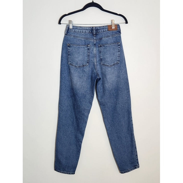 BDG Urban Outfitters Pintuck Mom Jeans Size 27x32
