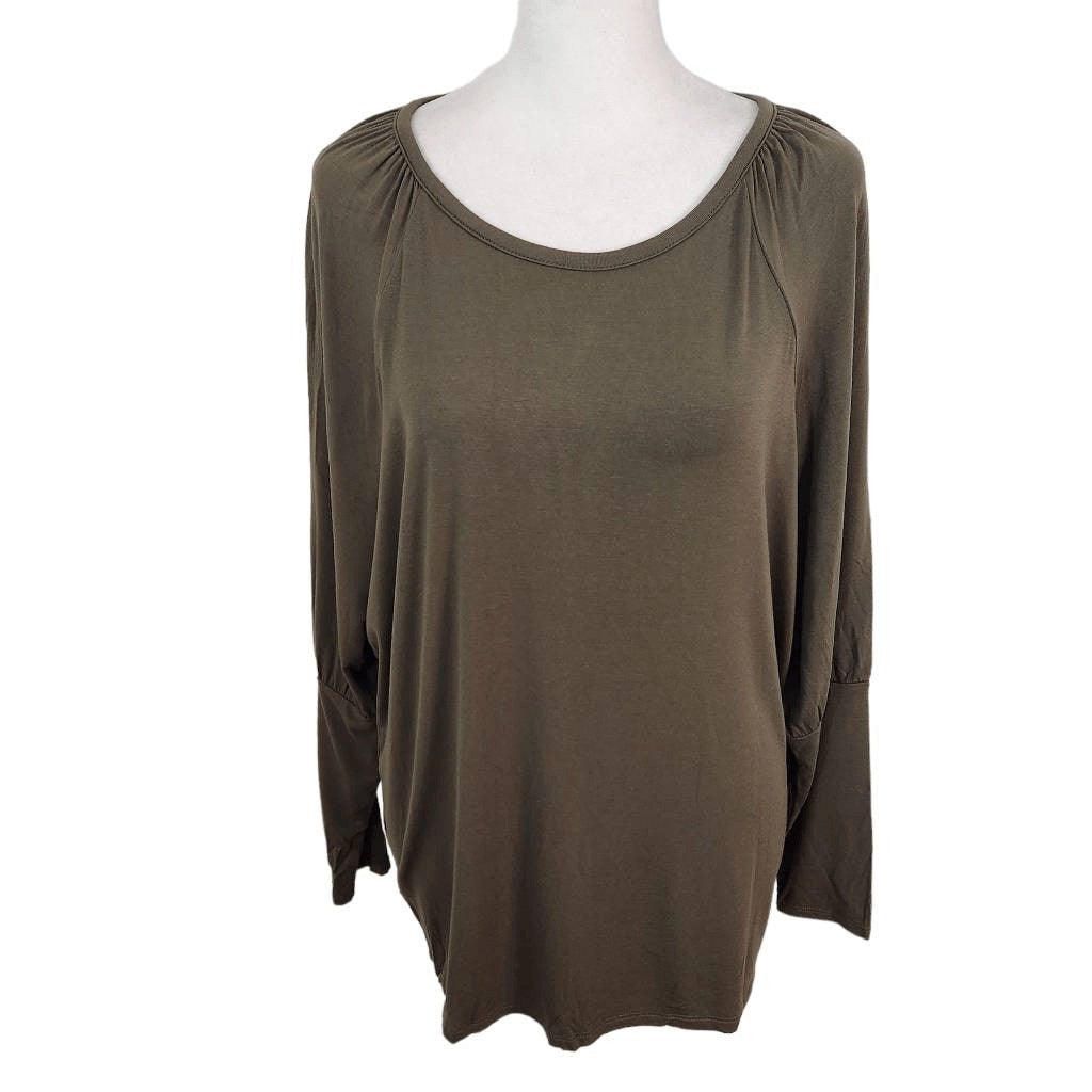 Chaser Green Jersey Knit Top with Raglan Sleeve NWT Size Medium Chaser Green Tee
