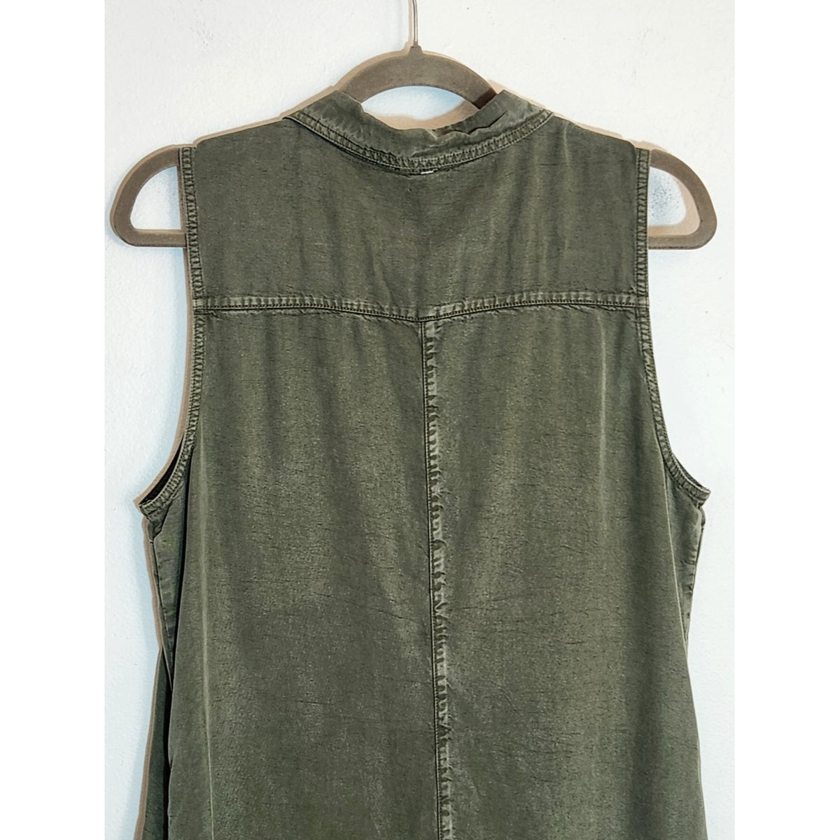 Aerie Army Green Sleeveless Utility Romper with Pockets Size Medium NWOT