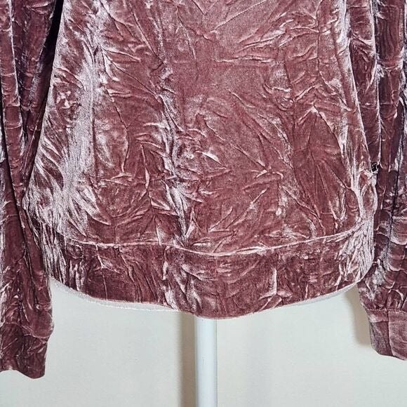 Andrew Marc Pink Crushed Velvet Cowl Neck Activewear Pullover NWT Size Small