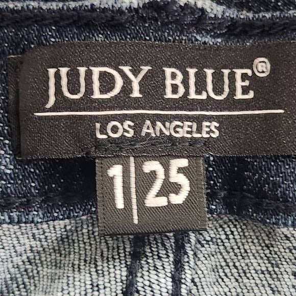 Judy Blue Distressed Skinny Jeans Size 25