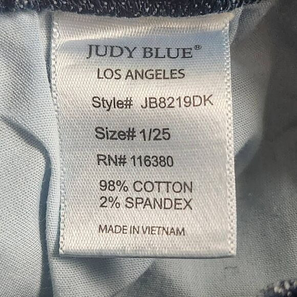 Judy Blue Distressed Skinny Jeans Size 25
