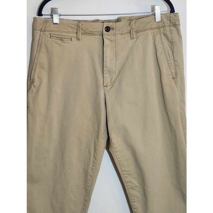 GAP Khaki Straight Leg Casual Pants Size 34 x 32
