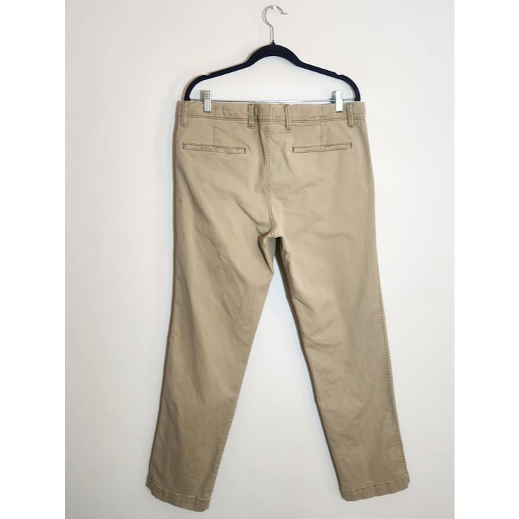GAP Khaki Straight Leg Casual Pants Size 34 x 32