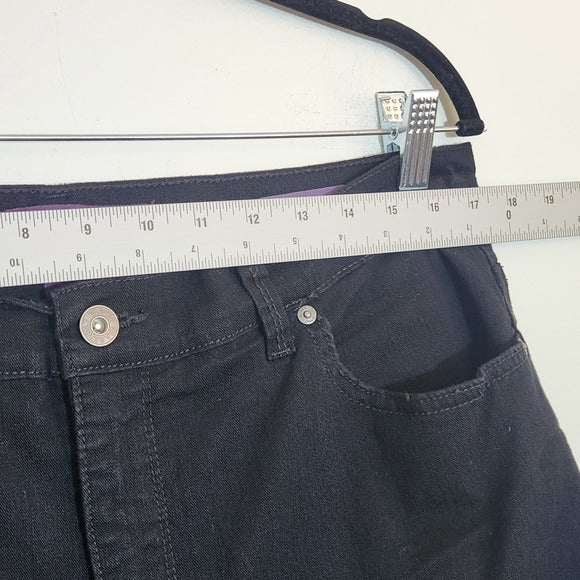Gloria Vanderbilt Black High Rise Jeans Size 16