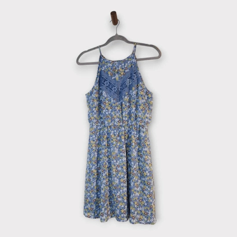 Francesca's Mi Ami Blue Floral Mini Dress NWT Size Medium Wedding Guest Dress