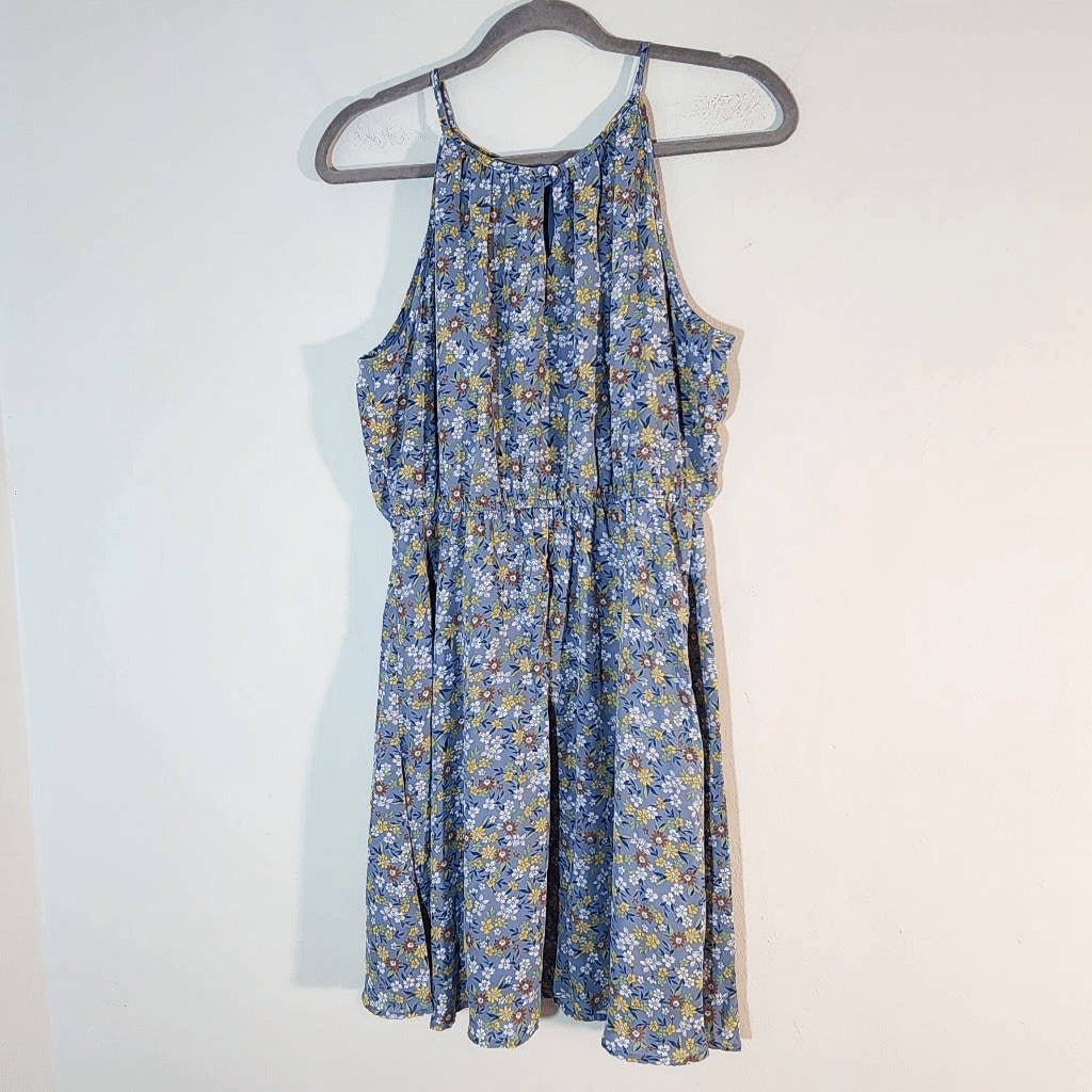 Francesca's Mi Ami Blue Floral Mini Dress NWT Size Medium Wedding Guest Dress