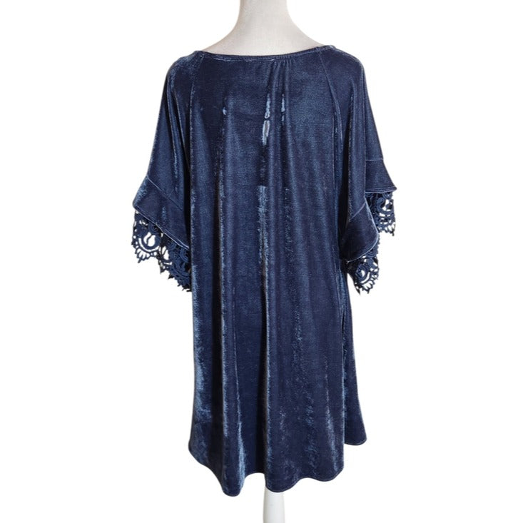 Umgee Navy Velvet Crochet Lace Sleeve Mini Shift Dress Size Medium