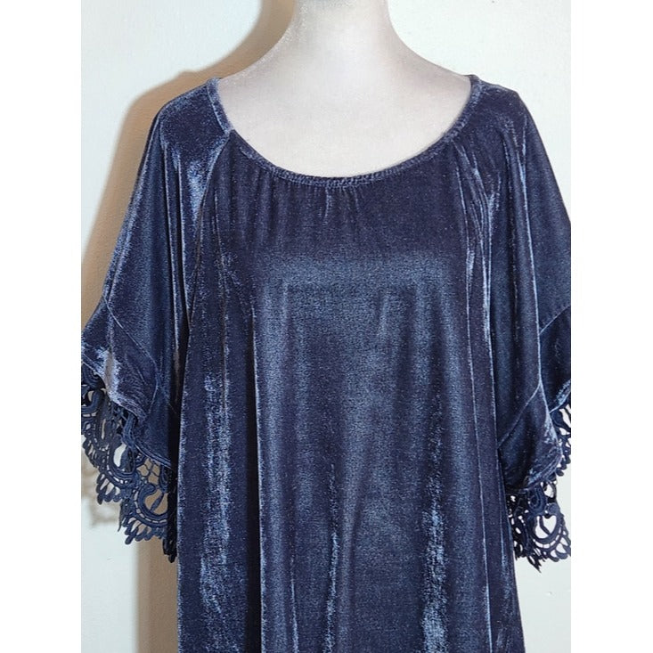 Umgee Navy Velvet Crochet Lace Sleeve Mini Shift Dress Size Medium