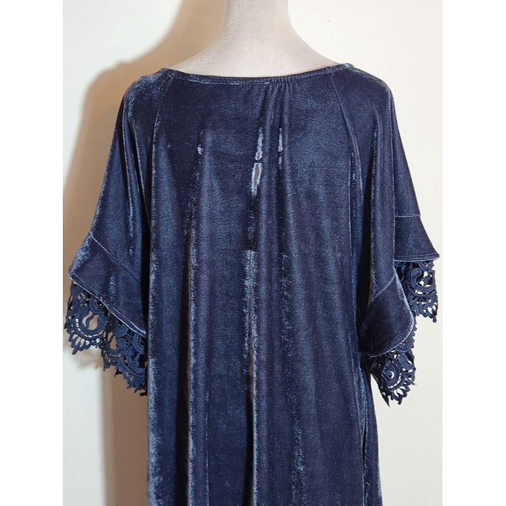 Umgee Navy Velvet Crochet Lace Sleeve Mini Shift Dress Size Medium