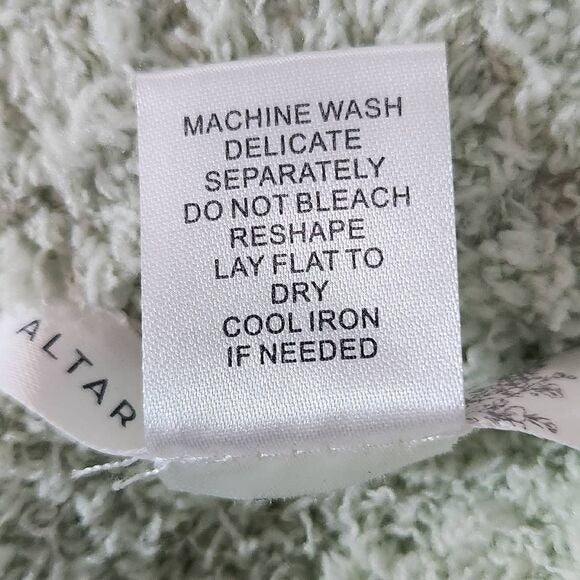 Altar'd State Light Green Fuzzy Oversized Sweater Size Small Soft Green Sweater