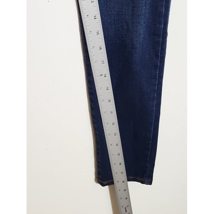 Crown & Ivy Dark Wash Skinny Jeans Size 6 NWT