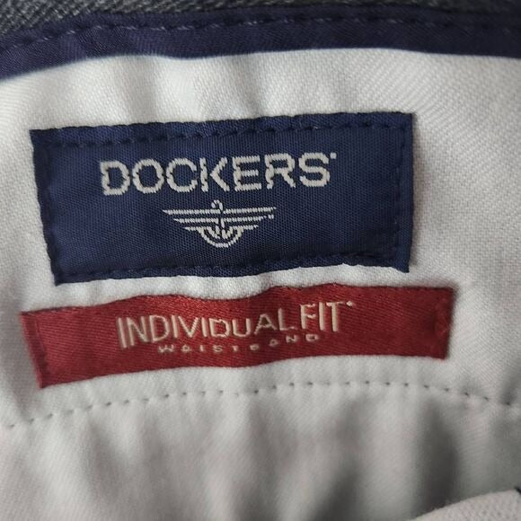 Dockers Gray Pleated Pants Size 38 X 32 Men's Gray Dress Pants Preppy Gray Pants