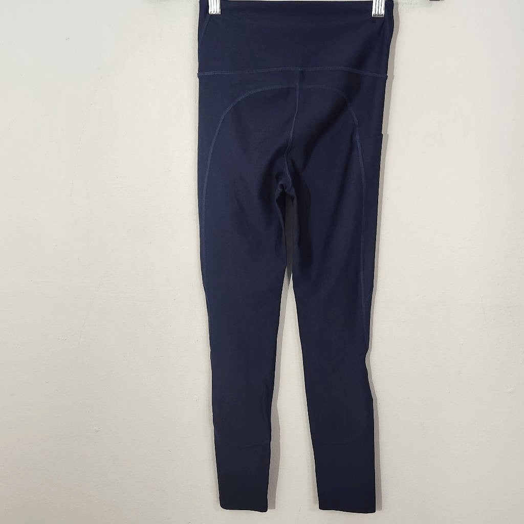 Under Armour Navy Compression Leggings NWT Size XS Navy Cropped Leggings