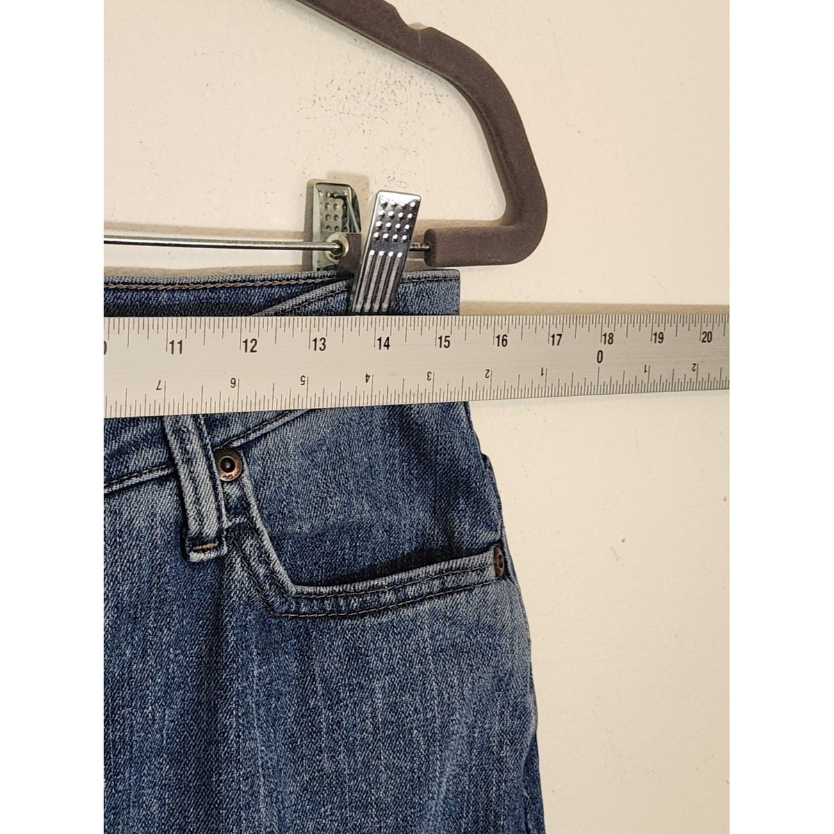 Lee Medium Wash Relaxed Straight Leg Jeans Size 10 Short