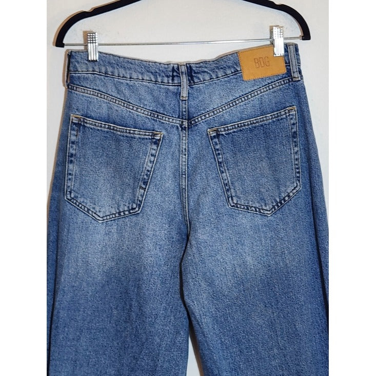 BDG Relaxed Boyfriend Fit Jeans Size 28