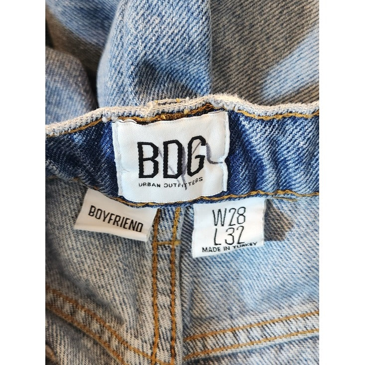 BDG Relaxed Boyfriend Fit Jeans Size 28