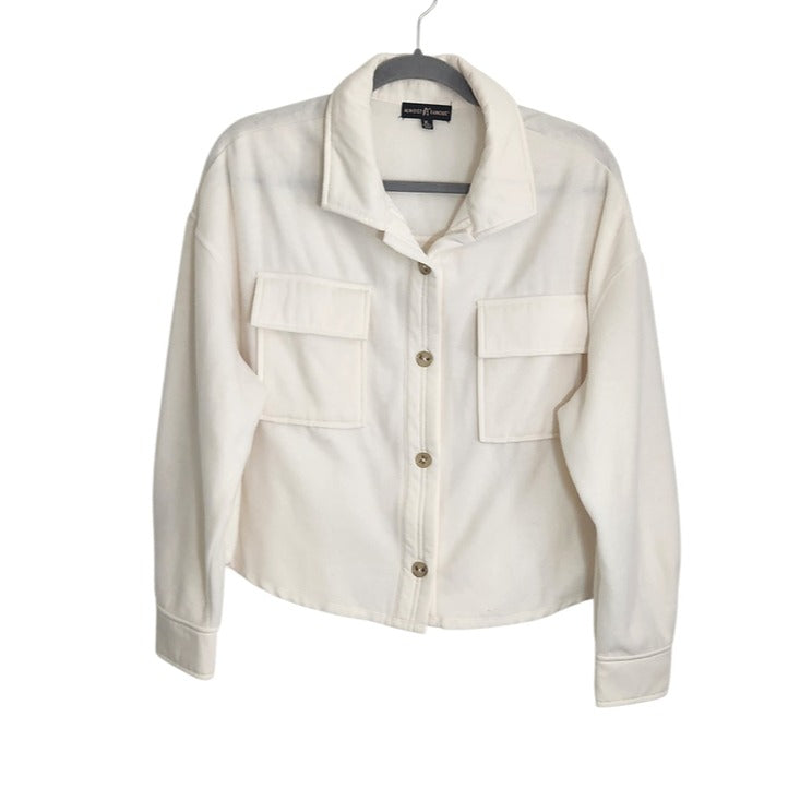 Almost Famous Cream Cropped Shacket Size XL