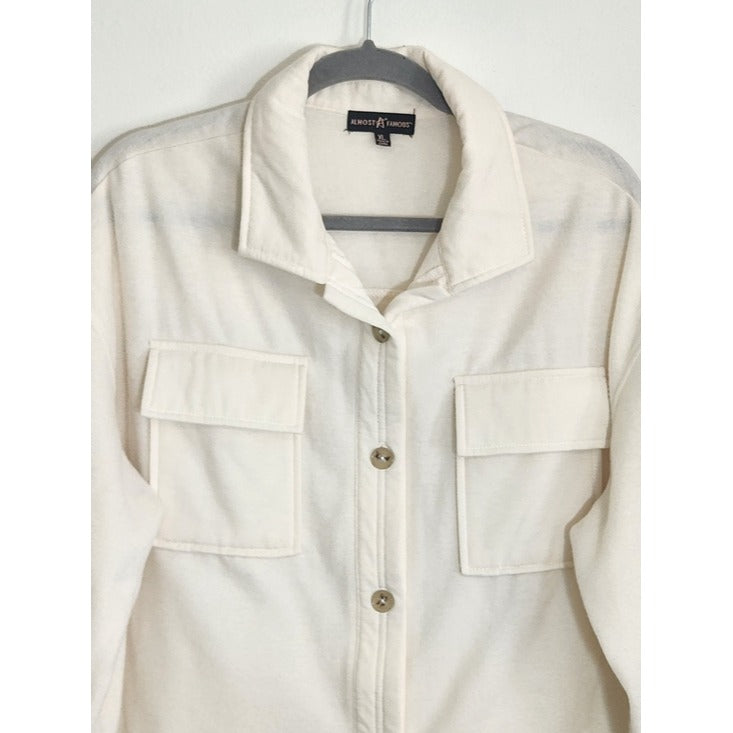 Almost Famous Cream Cropped Shacket Size XL