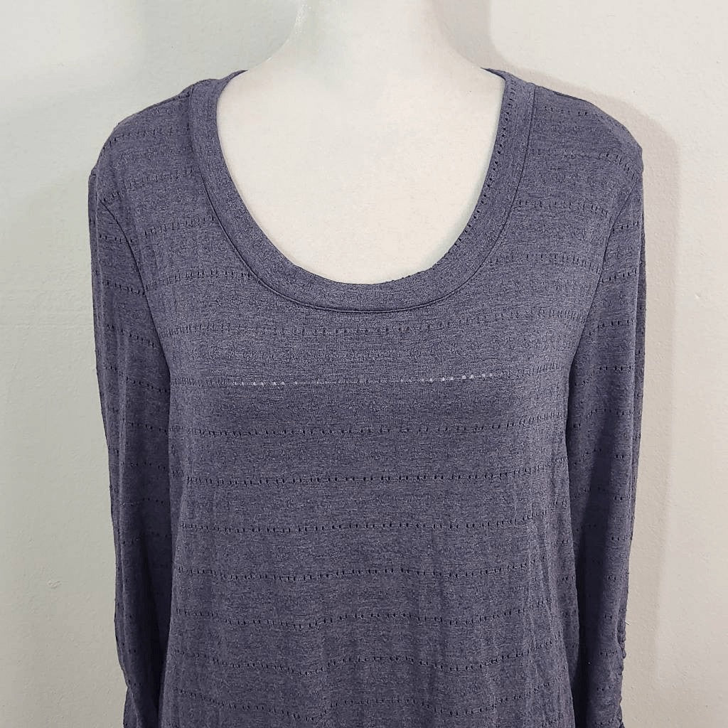 Life Style Navy T-Shirt NWT Size Small Long Sleeve Navy Tee
