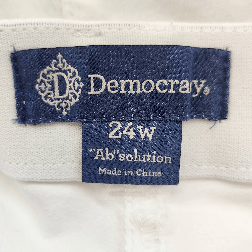 Democracy White Jeans Size 24W Democracy Absolution Cropped Jeans