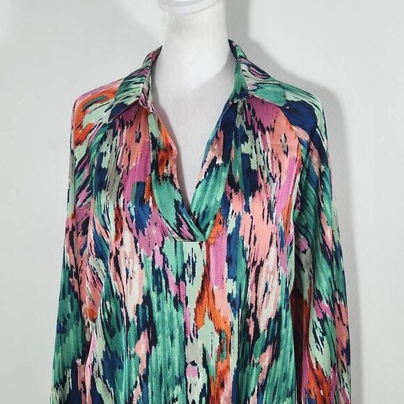 Colorful Abstract Print Boho Blouse with V-Neck and Full Sleeves Size Large