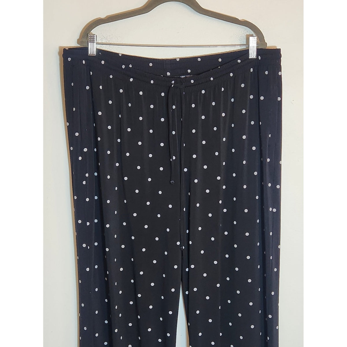 Lane Bryant Black and White Polka Dot Pull-on Wide Leg Pants Size 18/20