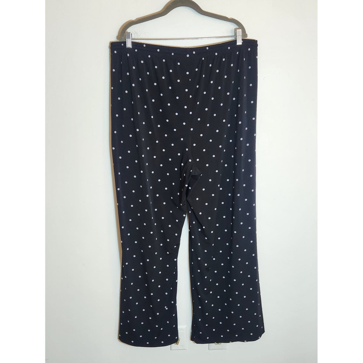 Lane Bryant Black and White Polka Dot Pull-on Wide Leg Pants Size 18/20
