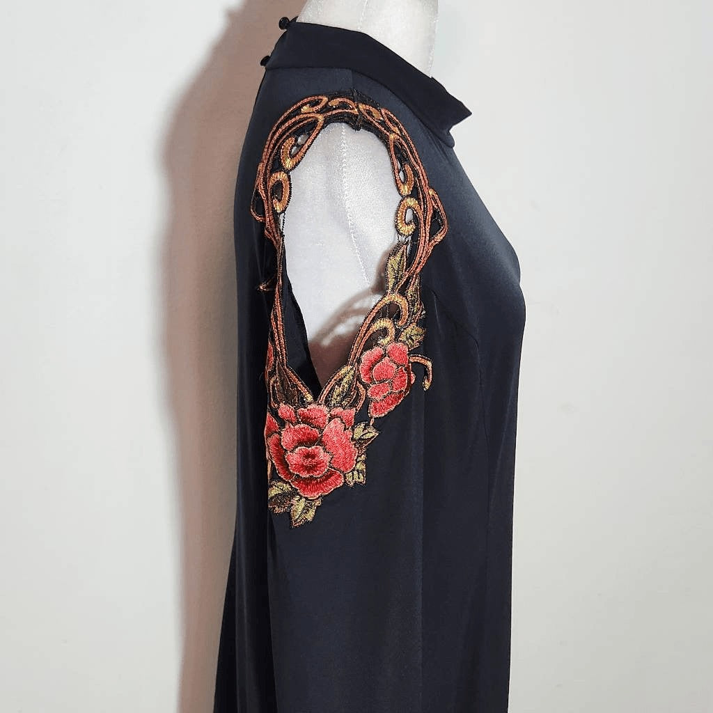 Venus Black Bodycon Dress with Floral Embroidered Shoulder Cutouts Size XL
