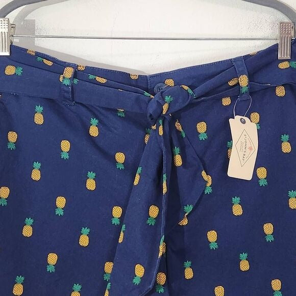 St. John's Bay Navy Pineapple Chino Shorts Size 18 Navy Shorts Tie Waist New