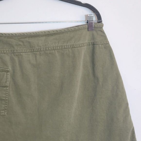 NY Khakis New York & Company Army Green Mini Wrap Skirt Size 14