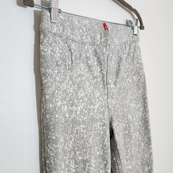 SPANX Gray and White Speckle Ankle Jean-ish Leggings Size Medium