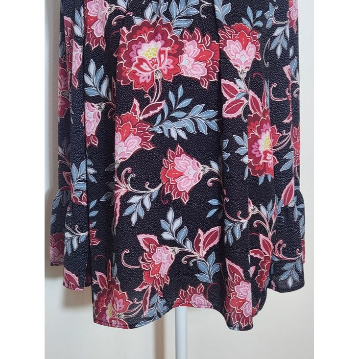 LOFT Black and Pink Floral Blouse Size Medium