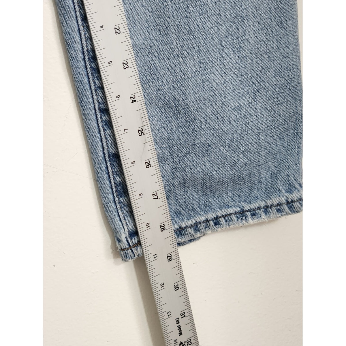 Pistola Light Wash Distressed Straight Leg Jeans Size 28