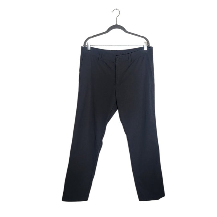 Roundtree and Yorke Performance Fabric Black Straight Leg Pants Size 36 x 32