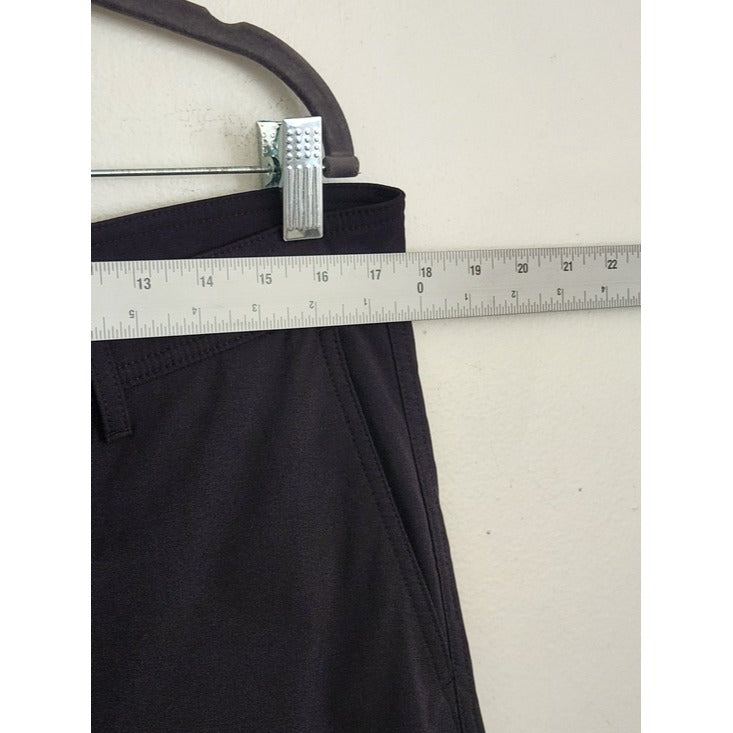 Roundtree and Yorke Performance Fabric Black Straight Leg Pants Size 36 x 32