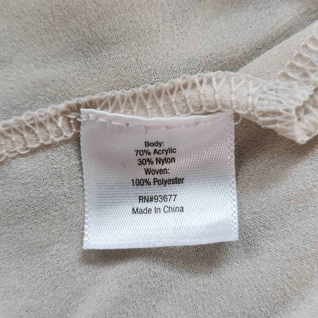 St. John's Bay Cream Sweater Size Medium Tan Oatmeal Sweater