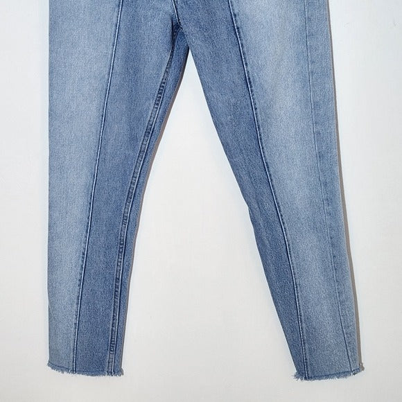 BDG Dad Slim Tapered Fit Two-Tone Jeans With Cut-Off Hem Size 29 x 32