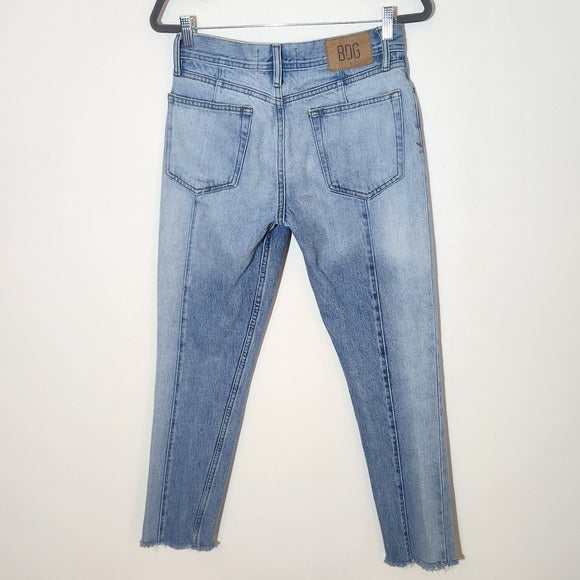 BDG Dad Slim Tapered Fit Two-Tone Jeans With Cut-Off Hem Size 29 x 32