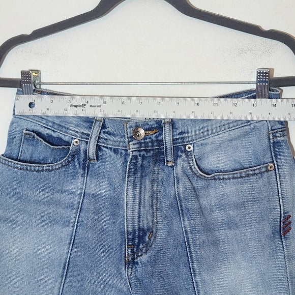 BDG Dad Slim Tapered Fit Two-Tone Jeans With Cut-Off Hem Size 29 x 32