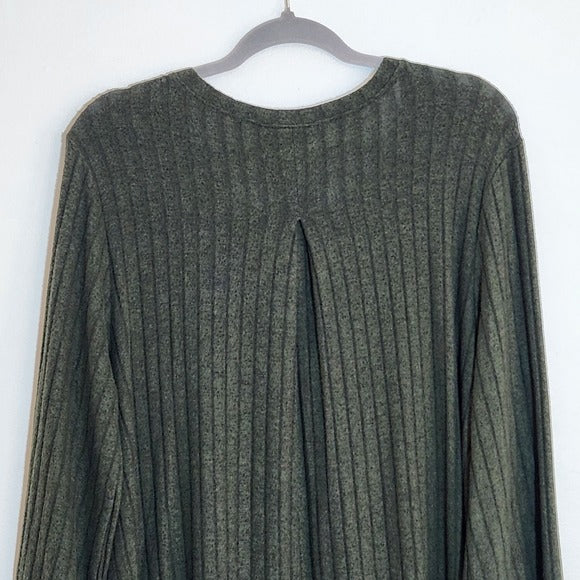 Nally & Millie Olive Green Sweater Tunic Size XL NWT