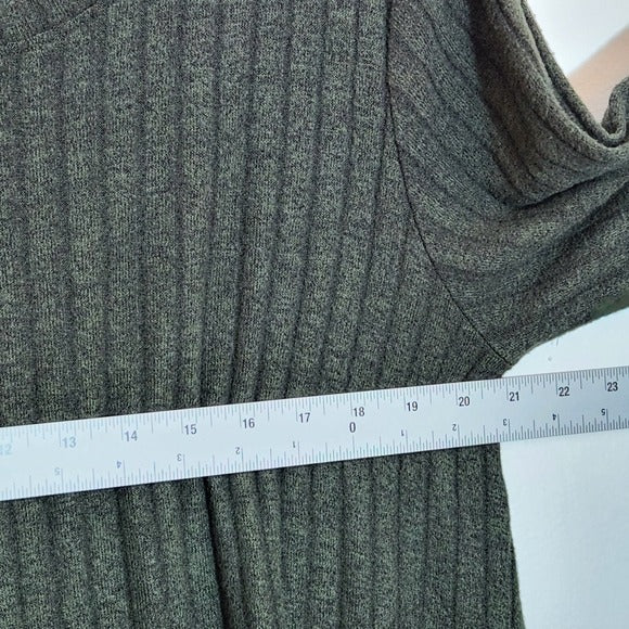 Nally & Millie Olive Green Sweater Tunic Size XL NWT