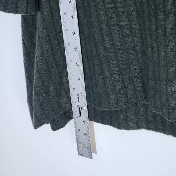 Nally & Millie Olive Green Sweater Tunic Size XL NWT