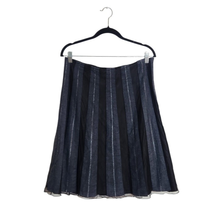 Old Navy Charcoal Gray A-Line Knee Length Skirt Size 6 Vintage