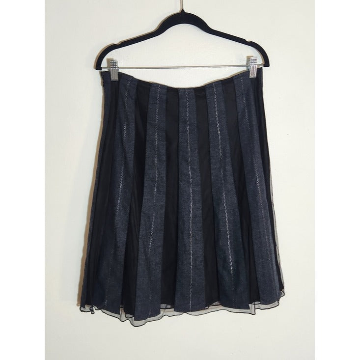 Old Navy Charcoal Gray A-Line Knee Length Skirt Size 6 Vintage