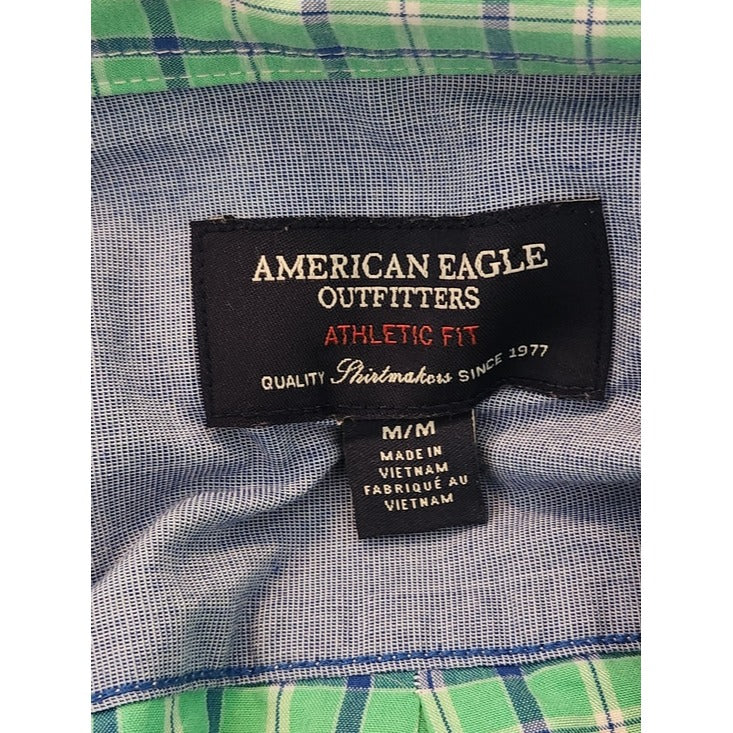 American Eagle Green and Blue Plaid Button Down Shirt Size Medium