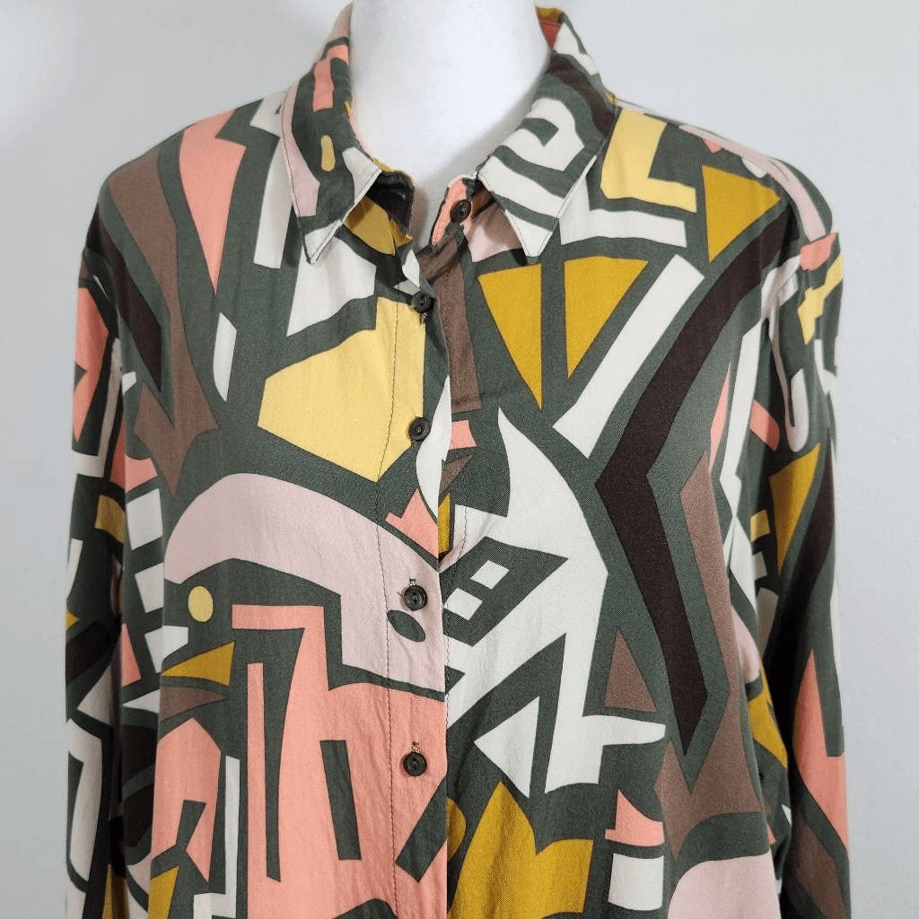 Big Dart Multi-Color Abstract Geometric Print Blouse Size 2X Colorful Retro Top