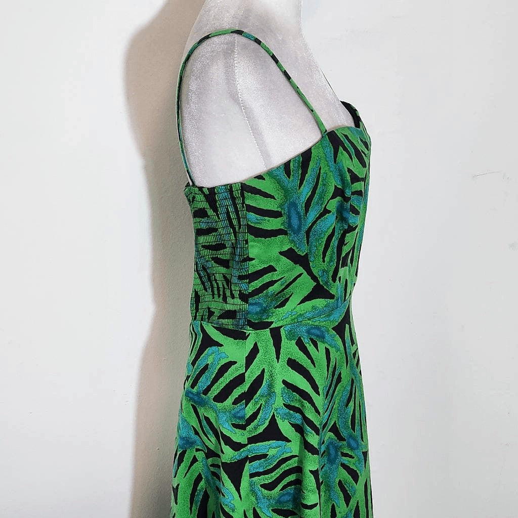 Donna Morgan Green and Black Tropical Print Fit and Flare Midi Dress Size 10